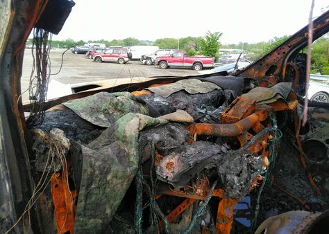 2015 Ford Transit-350 z USA, uszkodzony, nr VIN 1FTSF4XG0FKB16281